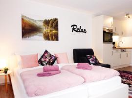 RELAX-ROSÉ mit Pool und Sauna，位于沙伊代格的公寓