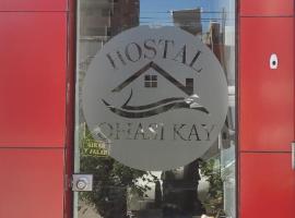 Hostal Qhasi Kay，位于万卡约的民宿