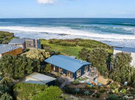 Sand & Sauna Retreat，位于Marengo的酒店