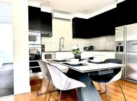 Luxury stay in Williamstown，位于威廉斯敦的酒店