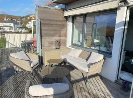 Mölle apartment with pool and huge terraces，位于默勒的公寓