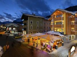 MOTA hotel，位于利维尼奥的酒店