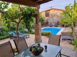 casa cristimil -san amaro，位于Salamonde的酒店