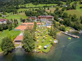 Familien- Sportresort BRENNSEEHOF，位于滨湖费尔德的酒店