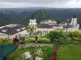 The Glen Haven - Twin Lakes Tagaytay