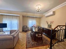 Elegant Villa in Sheikh Zayed City, Egypt - Families Only，位于Sheikh Zayed的酒店