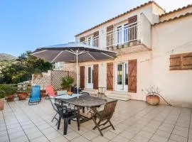 4 Bedroom Stunning Home In Cargse