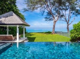 Twin Villas Natai South - 5 Bedroom Luxury Beach Front Villa，位于纳泰海滩的酒店
