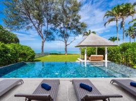 Twin Villas Natai North - 5 Bedroom Luxury Beach Front Villa，位于纳泰海滩的度假屋