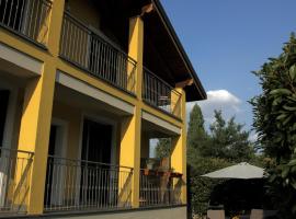 B&B Villa Milano by Rhospitality it，位于科尔纳雷多的酒店