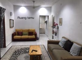 Homestay Sofea Alya，位于麻坡的酒店