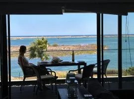 Fuzeta stylish 1 bedroom apartment - Amazing views