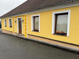 Apartmán Alfa，位于Měcholupy的酒店
