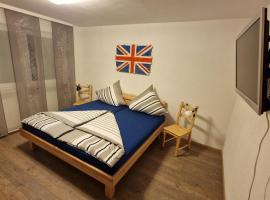 Doppelzimmer in FEWO Burgau Nähe Legoland，位于布尔高的旅馆