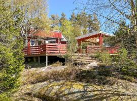 Pet Friendly Home In Gressvik With House A Panoramic View，位于格尔斯维克的别墅