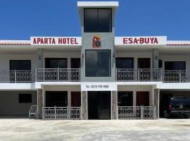 Aparta Hotel Esa Buya，位于蒙特克里斯蒂省圣费尔南多的带停车场的酒店