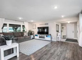 Lakeshore Cottage Waterfront/Great Wi-fi