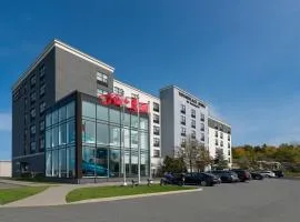 萨德伯里万豪广场套房酒店