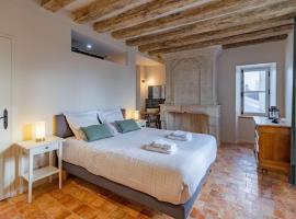 Gîte Apolise，位于Saint-Rémy-la-Varenne的酒店