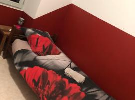rest'hôtel l'ardoise Chambre N 4，位于Augé的酒店