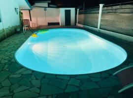 Sublime T4 à kourou avec piscine，位于库鲁的酒店