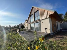 Ferienhaus Mountain View Six50 mit Sauna und Kamin in St. Andreasberg，位于圣安德里斯伯格的酒店