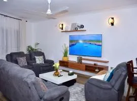 Zuri Luxe 2BR Penthouse- Silversands Beach Malindi
