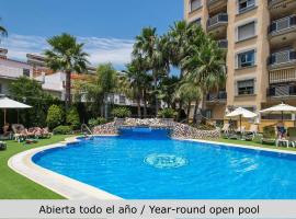 Apartamento Sol y Agua en Fuengirola, Los Boliches，位于福恩吉罗拉的带泳池的酒店