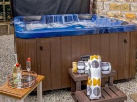 Bees cottage Luxury 5* Holiday cottage with Hot Tub，位于斯卡伯勒的公寓