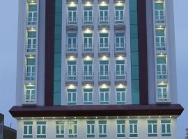 马斯喀特国际广场酒店，位于塞拉莱苏丹卡布斯清真寺附近的酒店