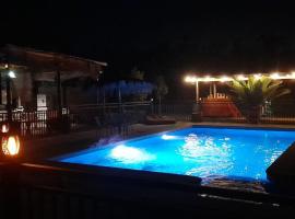 escapada romántica de día en pareja，位于皮尔克的酒店