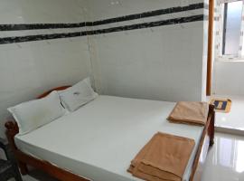 Grand siri hotel and lodge，位于Srīsailam的酒店