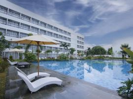 Raja Hotel Kuta Mandalika Resort & Convention，位于龙目岛库塔龙目国际机场 - LOP附近的酒店