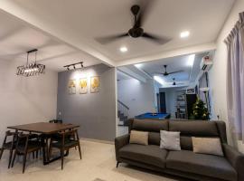 Georgetown 15Px V Kids Pool n KTV n Jacuzzi Spa n Pool Table n Trampoline，位于牛汝莪的别墅