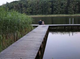 Ferienwohnung zum Schwandter See，位于Schwandt的酒店