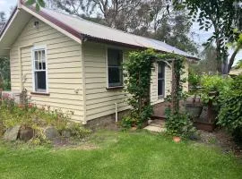 The Dairy Cottage - Lake Lorne - Drysdale