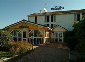 Hôtel Balladins Sens Malay-Le-Grand，位于桑斯的酒店