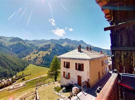 CASA-La Lobio foot of the slopes breathtaking views 4p，位于圣韦朗的公寓