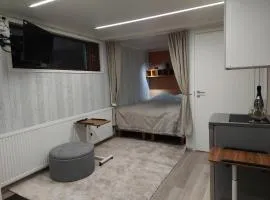 Saunamaailman Kivari 1 ja 2