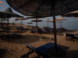 Fox Resort El Gouna Stay，位于赫尔格达的酒店