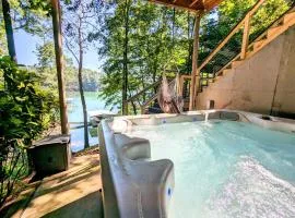 Private Lake House with Hot Tub