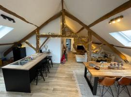 Le grenier de Charlotte，位于力宾的酒店