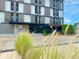 JB普莱斯公寓式酒店，位于佛统的酒店