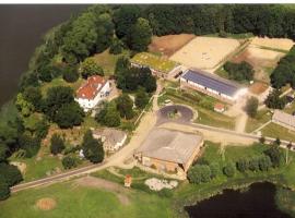 Ferien am Schloss Duckwitz，位于Duckwitz的酒店