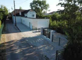 Le gite des remparts，位于沙乌斯的酒店