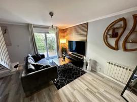 Pavillon de Standing - Parking Privé - Proche CERN/ONU/Genève，位于普雷夫桑莫昂的酒店