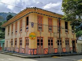 CASA VICTORIA PiJAO，位于Pijao的酒店