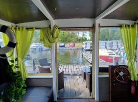 Floss Priepert 1，位于Priepert的酒店