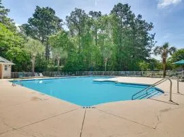 Pawleys Island Condo with Screened Porch and Golfing!
