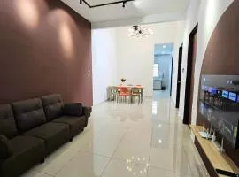 Air-home No 28 Simpang near Aulong Econsave, 3BR, 7pax, Netflix